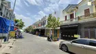Bán nhà giá rẻ ngay đường ĐT743 gần vòng xoay An Phú 60m2 2 tỷ750