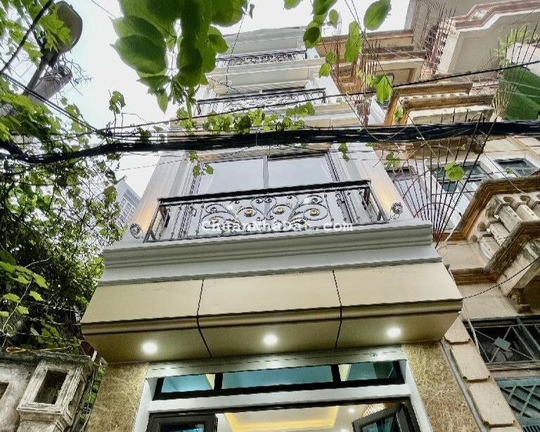 ❤️‍🔥QUÁ HIẾM NHÀ ĐẸP TRUNG TÂM QUẬN CẦU GIẤY - HÀ NỘI - LÔ GÓC - NGÕ THÔNG Ô TÔ KINH DOANH ĐỈNH