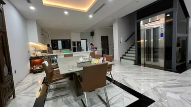 Bán căn Biệt Thự Nam Thông 2 Phú Mỹ Hưng 8x18m nhà đẹp full nội thất giá cực tốt