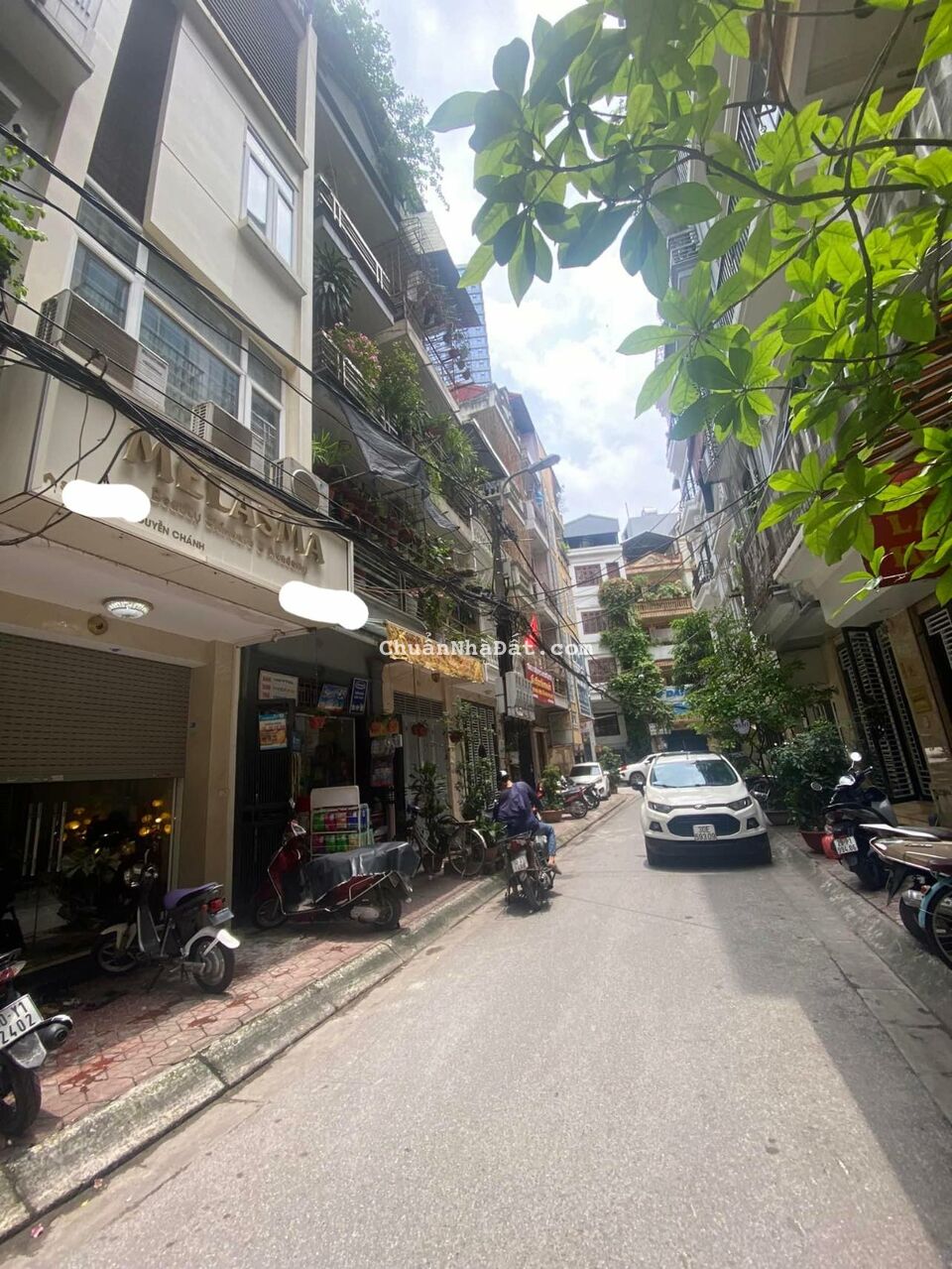 2.	SIÊU PHẨM NHÀ TÂN MAI – XÁCH VALI Ở NGAY - FULL NỘI THẤT 🌺 30m2 GẦN 4 TỶ