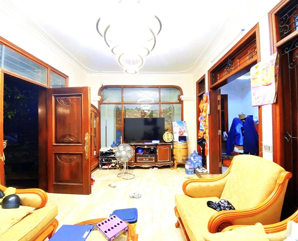 B.á.n biệt thự phố Đội Cấn, 100m x 5, giá 22 tỷ