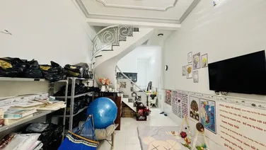 HUỲNH VĂN NGHỆ - TÂN BÌNH - Ô TÔ ĐỖ CỬA - NHÀ MỚI ĐẸP Ở LIỀN