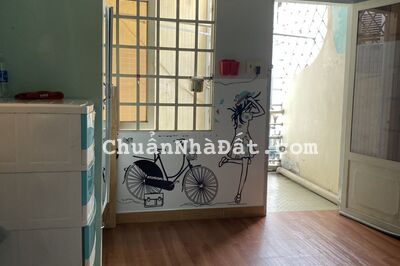 Cho thuê nhà 413/3 Lê Hồng Phong P2Q10,1 trệt 1 lầu 2PN 32.9m2 chỉ 11tr/th. Lh:0909944768