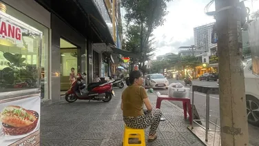 Cho thuê nhà mặt tiền nguyên căn đường nguyễn hoàng hải châu vị trí giao lê đình lý giá tốt