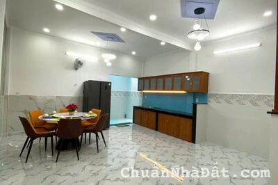 Nhà Giá Tốt Ngay Chợ Hiệp Thành Quận 12 ,DT 38,8m2, Giá 2tỷ750, 1 Trệt 1 lầu, Sổ hồng riêng