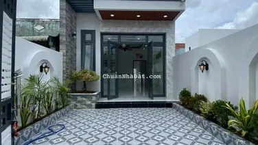 BÁN NHÀ C4, SHR HOÀN CÔNG ĐỦ, 106m2,