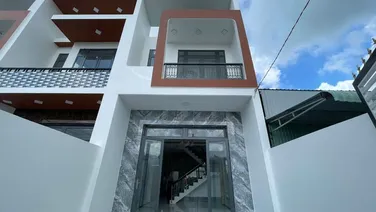 Bán Nhà Xây Mới 100%, SHR, 3PN, gần Chợ Bình Chánh.