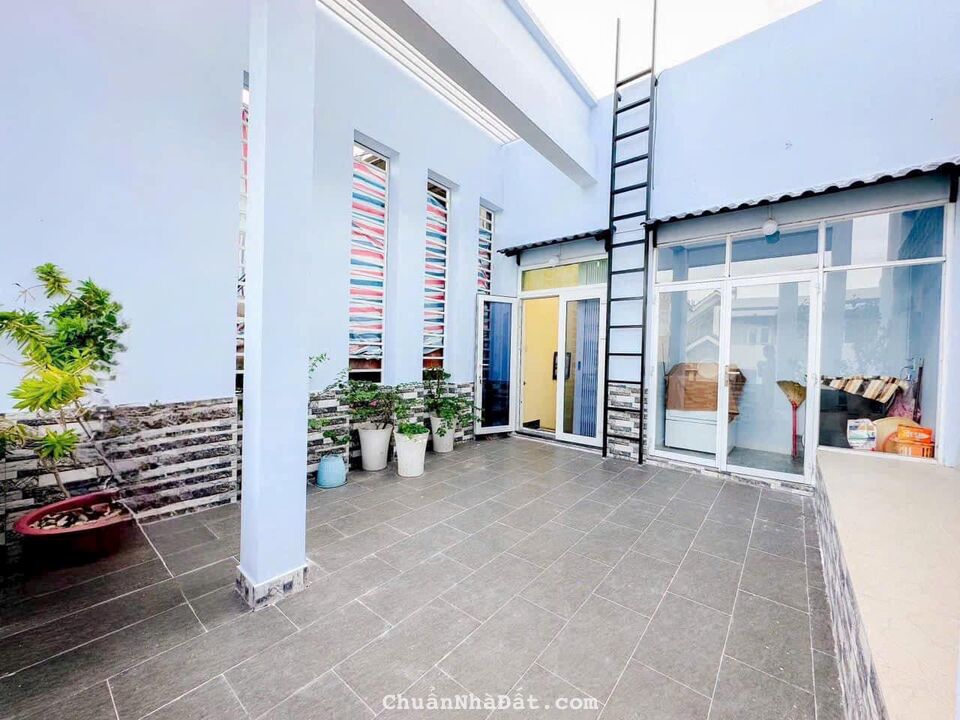 BÁN GẤP NHÀ ĐẸP DT 5X18 KDC TÂN AN HUY Q7 