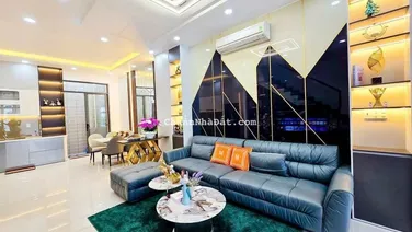 Nhà siêu đẹp tại chợ Bình Chánh chỉ 1 căn duy nhất-SHR