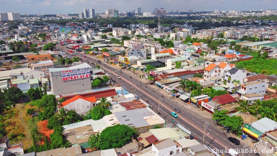 Bán căn nhà mới keng, ngay Khu Hồng Long HBP, 4 tấm đúc, 4PN, 6WC, Gara, hẻm xe tải