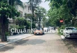 Bán LK khu C37 số 17 Tố Hữu, quận Nam Từ Liêm: - Diện tích 70m2, mặt tiền 5m, xây 3,5 tầng.