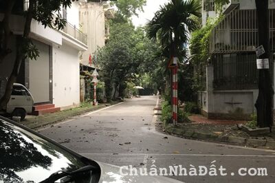 Bán nhà phân lô ngõ 419 Lĩnh Nam – khu tái định cư X4, ô tô tránh - đỗ ngày đêm, kinh doanh tốt. 