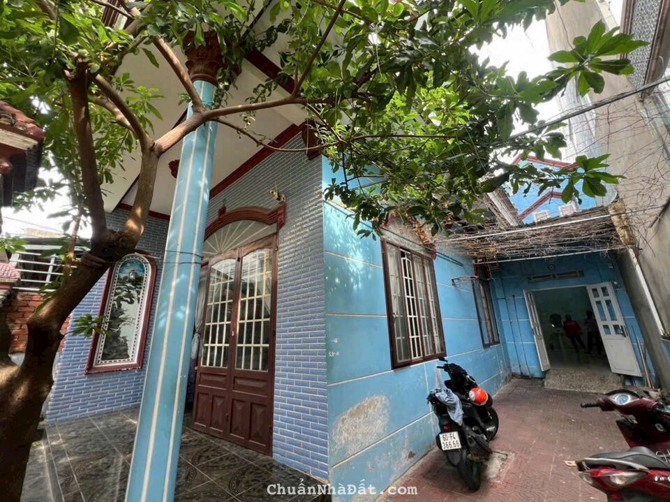 Bán Nhà 1 Trệt 1 Lầu P. Tân Hiệp Sát Bên Khu Công An B5 _ Cách Đường Nguyễn Ái Quốc 100m _ TP. BH