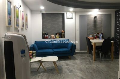 NHÀ BÁN PHÚ NHUẬN- DUY TÂN , DT 3.7X10.8M,4PN,5*TỈ