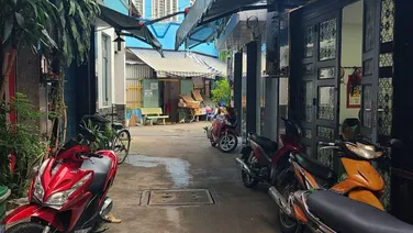 Nguyễn Văn Luông chiều ngang khủng 7,5m, nhà còn rất mới dọn vào ở thôi.