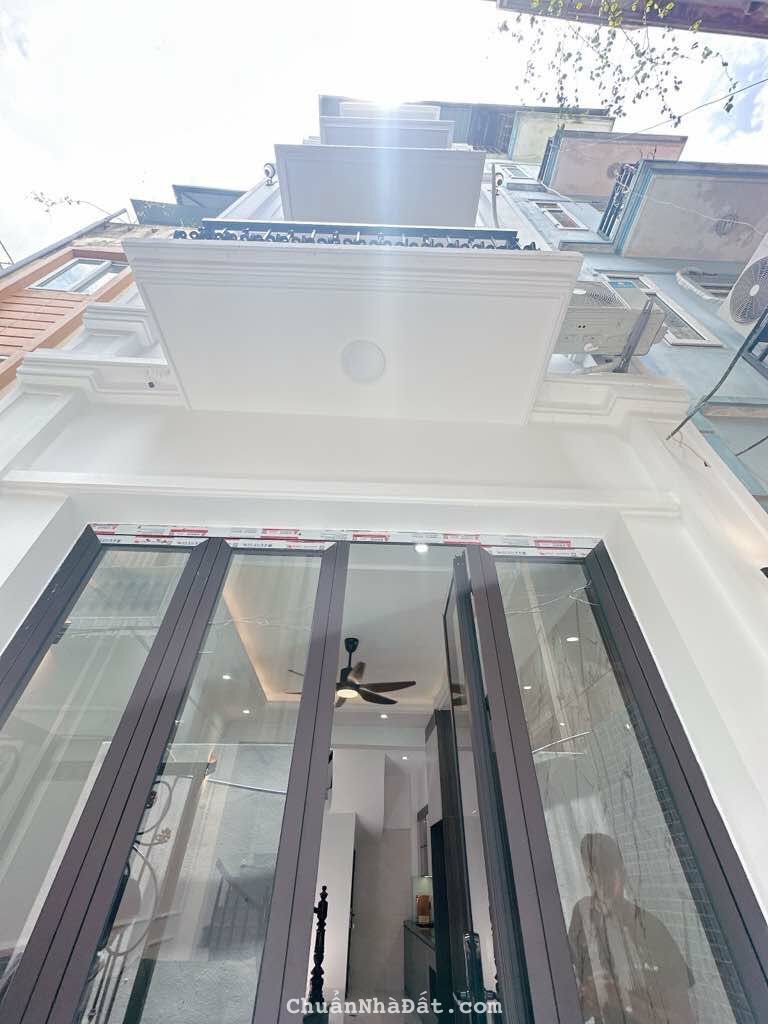 CẦN BÁN GẤP NHÀ Ở NGÔ GIA TỰ - LONG BIÊN ĐẸP NHẤT NHÌ KHU VỰC 