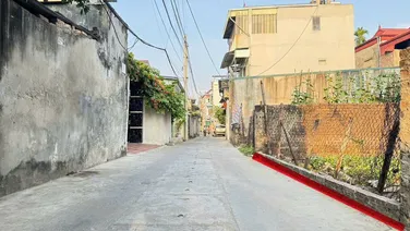 Bán đất tổ 4, Quang Minh, Mê Linh, HN. Oto tránh, kinh doanh nhỏ. DT 50m, giá 2,75 tỷ.