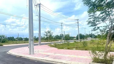 Đất nền sỏ đỏ ngay trung tâm Hội An chỉ mất 5 phút di