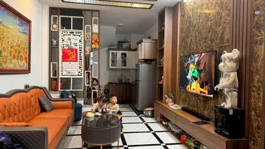 Bán nhà phố MINH KHAI , Ô TÔ CÁCH 40M ,THOÁNG SÁNG ,BÃI GỬI XE Ô TÔ NGAY NHÀ , NHỈNH 5 TỶ.