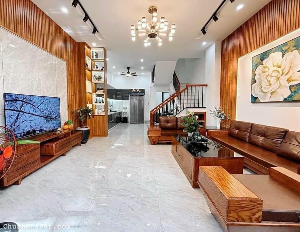 Bán nhà Phânlô NGUYỄN AN NINH,51m2x7phòng,ngõ rộng thênh than,lên Tầng nhìn ra phố Hơn8tỷ  