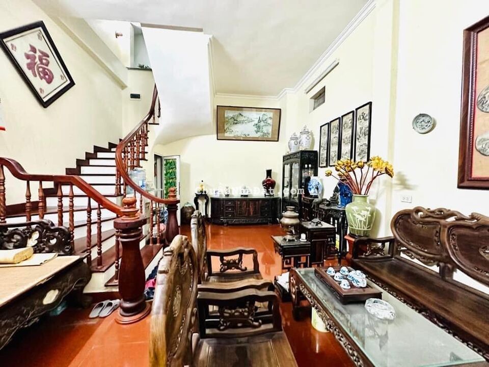 Bán nhà HÀNG CHUỐI 50M,5T,MT 5.2M-LÔ GÓC 3 THOÁNG,20m ra MẶT PHỐ-TRƯỚC NHÀ 4M.HƠN 12tỷ  •  