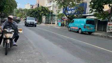 Cho thuê nhà mặt tiền 200m2 tại Phan Văn Trị-Bình Thạnh