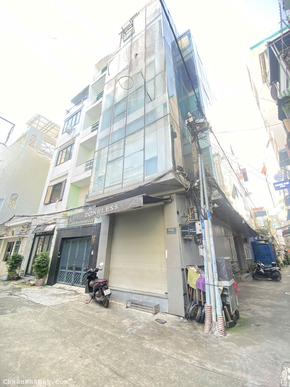 Bán Nhà Góc 3 MT Số: 44A Đinh Công Tráng, Phường Tân Định, Quận 1. DT: 5 x 20m - 4 Tầng