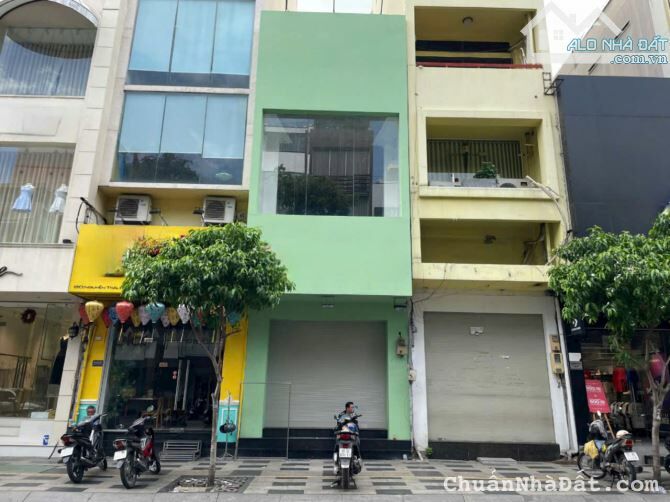 🚭 MẶT TIỀN NGUYỄN TRÃI - BẾN THÀNH QUẬN 1 - 50 TRIỆU