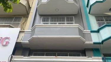 Cho thuê nhà mặt tiền Đường An Dương Vương, Phường 8, Quận 5.Gía :50 triệu/tháng