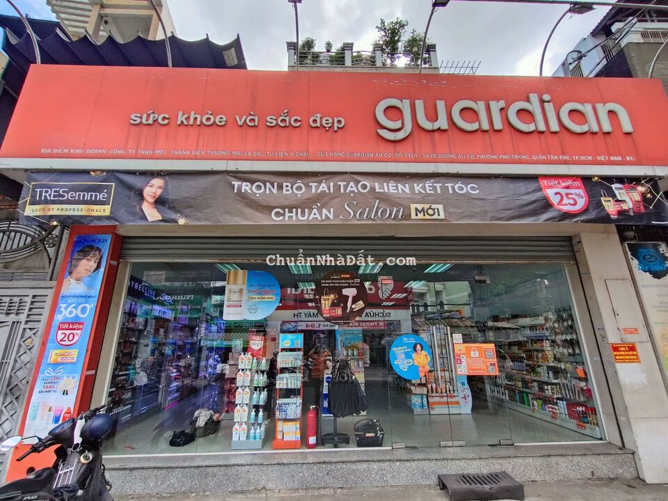 Mặt bằng kinh doanh 300m2, Lý Chính Thắng,Quân 3. Dt : 8 x 25m.