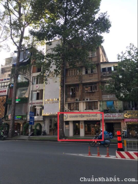 Cho thuê nhà 382D Trần Hưng Đạo, Phường 11, Quận 5. Trệt, 3 lầu(4x16) - Gía thuê: 50tr/tháng.