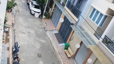 HIẾM: NHÀ 4 TẦNG, GIÁP QUẬN 2, OTO NGỦ TRONG NHÀ, GIÁ 6.X TỈ