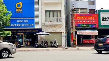 Cho thuê nhà mặt tiền 02 An Dương Vương, Phường 9, Quận 5. Trệt, 2 lầu, 4 x 15 chỉ 50tr