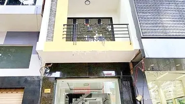 Cho thuê nhà mặt tiền 536 Trần Hưng Đạo, Phường 2, Quận 5. Trệt, 5 lầu, 4,1x15 chỉ 70tr