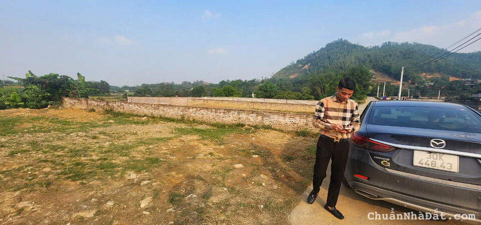 Hàng hot ace nhanh tay chốt cọc lô đất tại Phú Mãn, Quốc Oai, Hà Nội, giá hơn 3 tỷ xíu, dt 90m, mt 