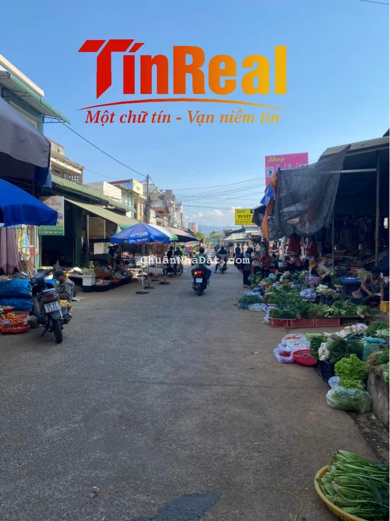 2 Lô liền kề giữa trung tâm thị trấn Thạnh Mỹ. cách Đà Lạt chỉ 30km.