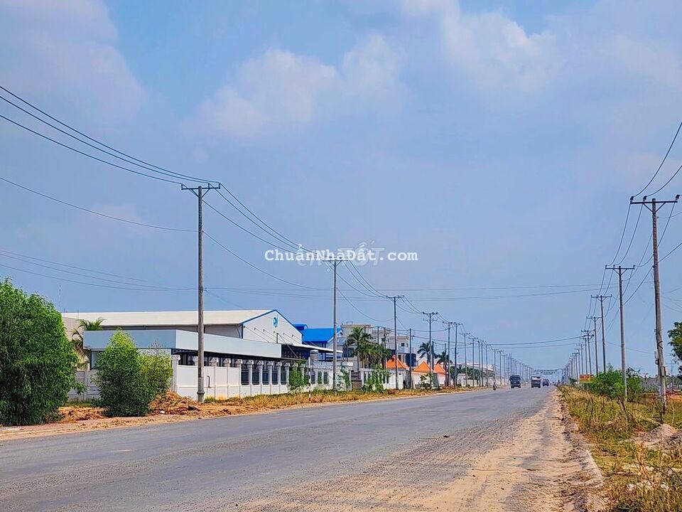 Bán nền B2 View Trung tâm thương mại 90m2 Dragon Pearl Long An