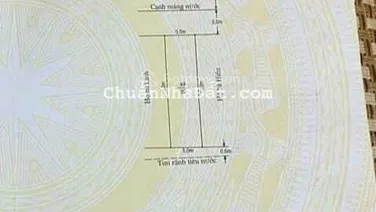 Mặt trục Máng Nước vị trí đẹp, kinh doanh buôn bán. LH: 0979087664