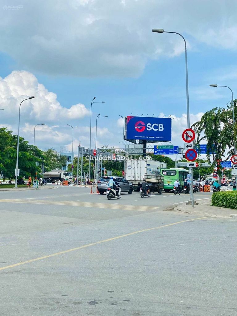 .Cắt lỗ 400 triệu bán nhanh nền đất 52m2 liền kề Aeon Mall Bình Tân.