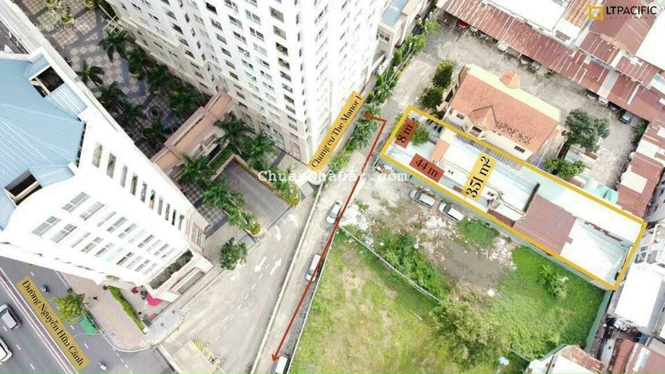 Bán khuôn đất đường Nguyễn Hữu Cảnh, P22, Q. Bình Thạnh: DT 350m2(8x45m) XD cao 15 Tầng