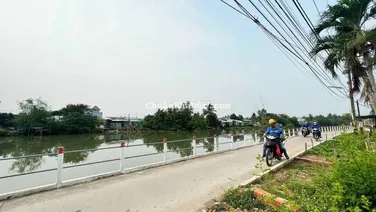 Nền View sông mặt tiền đường Lê Hồng Gấm, Bình Thuỷ, Cần Thơ