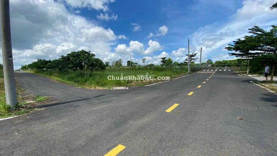 Chủ đất nợ không thở nổi bán rẻ lô đất Lộc Quãng