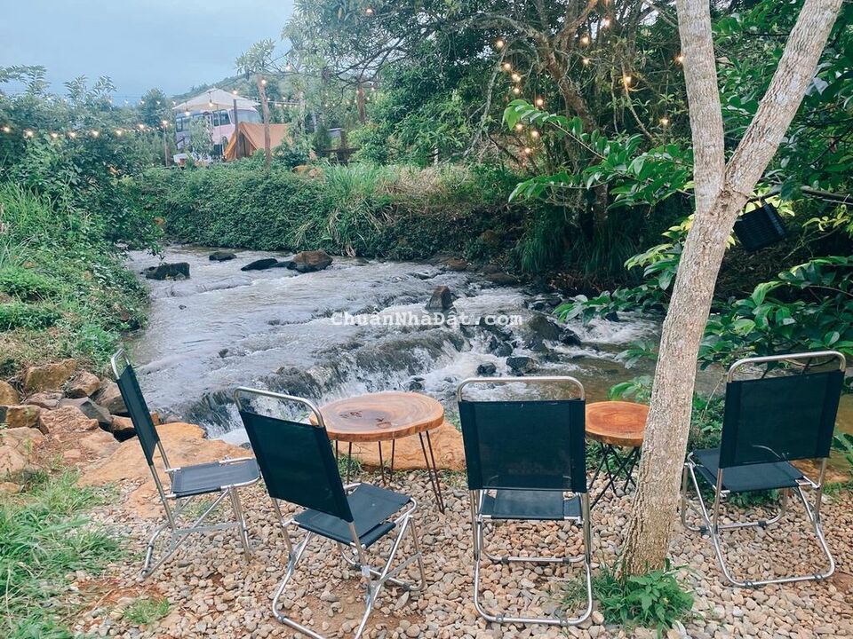 Đất Xào Ngay trung Tâm , 1000m2 có 200m2 Thô cư