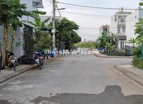 Trả nợ ngân hàng đất Full thổ cư vị trí đẹp Phú Giáo