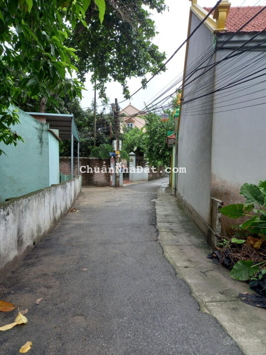 Bán đất Phú Diễn 41m2, đất, ngõ rộng, 1 nhà ra phố lớn, giá chào 4 tỷ