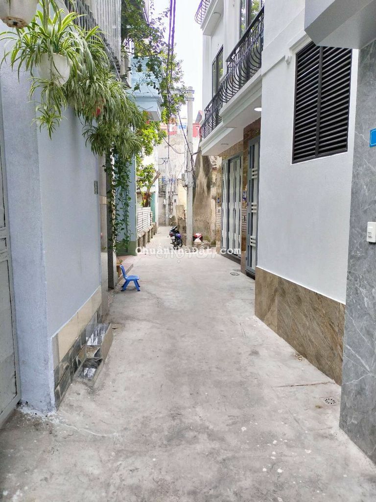 BÁN GẤP MẢNH ĐẤT XUÂN ĐỈNH - SÁT KOSMO - NGOẠI GIAO ĐOÀN - GIÁ ĐẦU TƯ