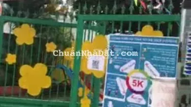 152m2 có 60 thổ ngay chợ Nhật Huy. Nay ngộp nên bán chỉ 900tr, còn TL