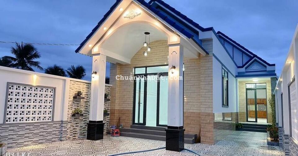 NỀN 7.5 x 34m CÓ THỔ CƯ PHÚ TÂN CÁCH NHỰA 100M OTO