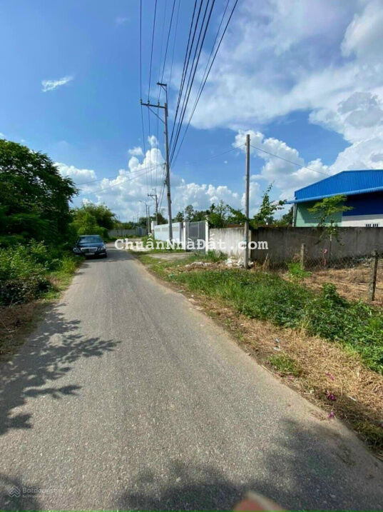 Chuyển công tác về quê rao bán gấp nền đất đẹp 116m2 giá 778tr đường Lộ Long Phú gần UBND Cần Giuộc