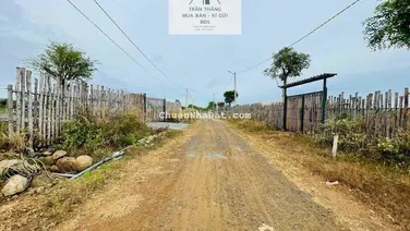 View Hồ Suối Rao kế bên Villa Bằng Lăng Tím